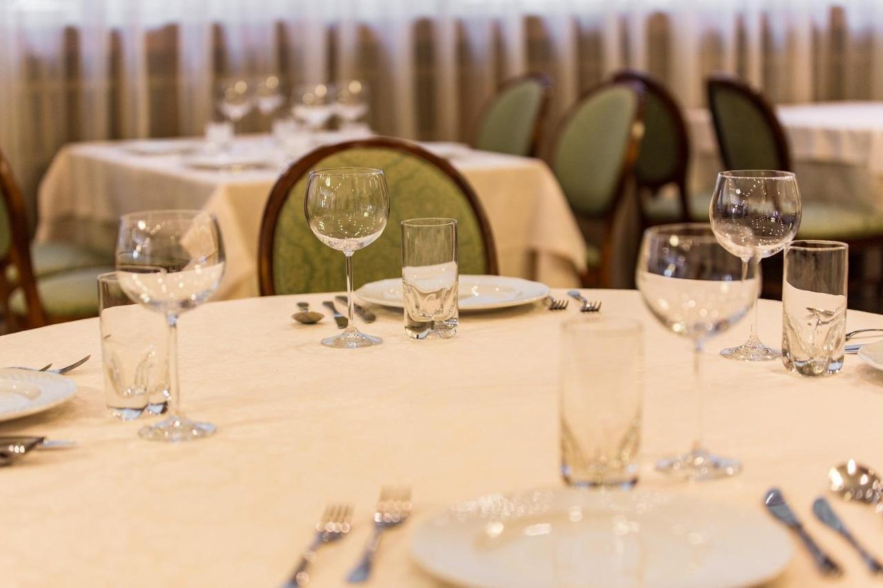Kompleks Restauracyjno-Noclegowy Rubikon Lublin Dış mekan fotoğraf